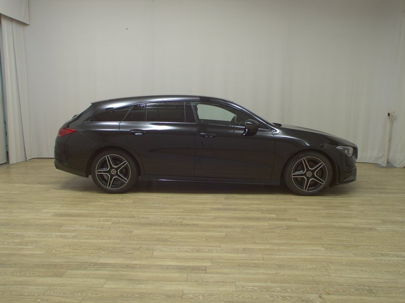 Mercedes-Benz CLA 220 d Shooting Brake 4MATIC AMG Line automatik • ACC