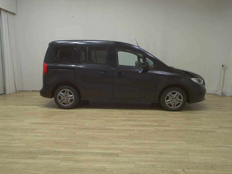 Mercedes-Benz T 180 d Style automatik