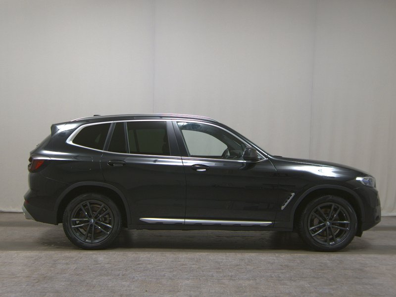 BMW X3 xDrive30i • Laser svjetla • AHK