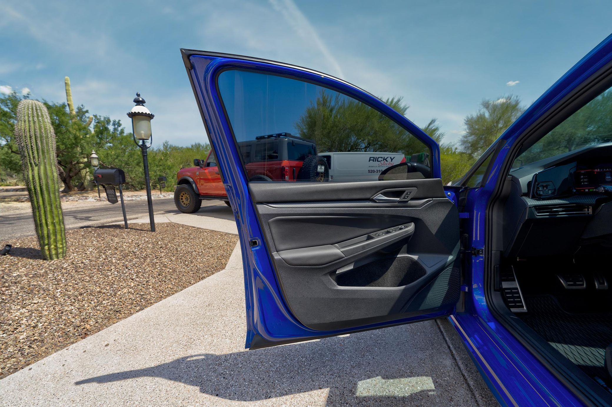 40-41. Prednje unutarnje obloge vrata