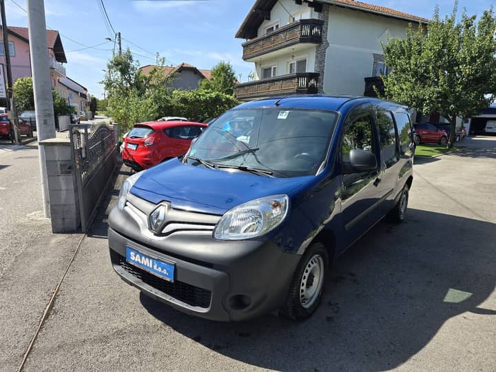 Slika prikazuje vanjsku stranu vozila.