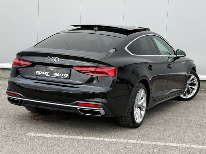 Slika prikazuje vanjski dio automobila.