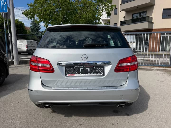 Mercedes-Benz B 220 CDI **AUTOMATIK** - slika 6