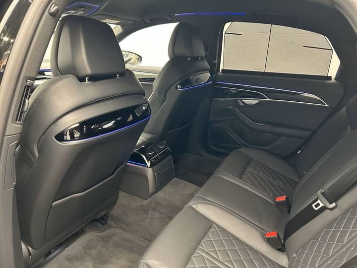 Audi A8 60 TFSIe Sline B&O,Head-up, Matrix - interijer 4