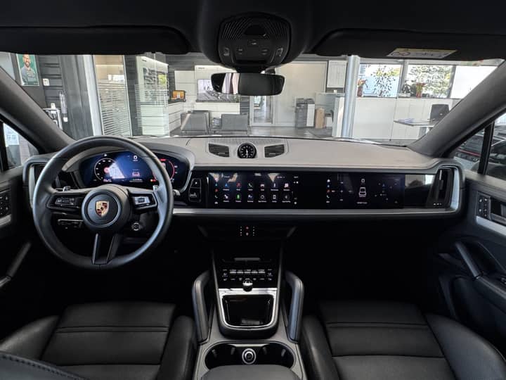 2024 Porsche Cayenne E-hybrid *TVORNIČKO JAMSTVO* - interijer 3