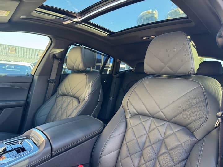 BMW X6 M SPORTPAKET PRO **ZRAČNI OVJES** - interijer 3