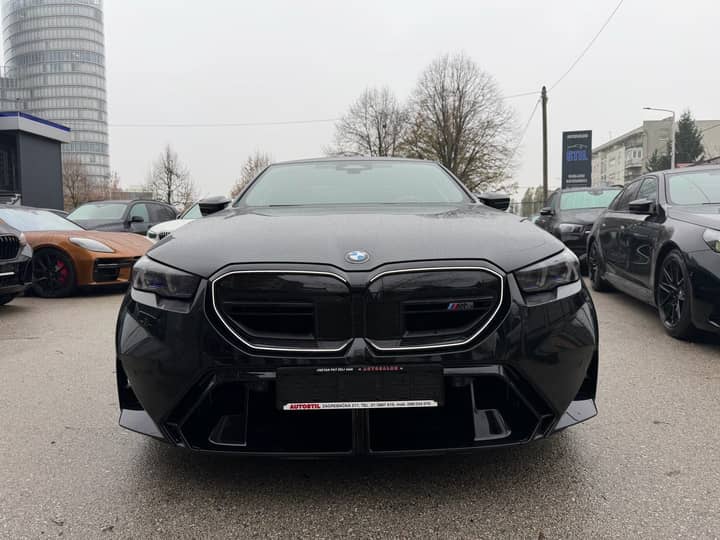 BMW M5 Xdrive Hybrid *PANORAMA* - eksterijer 1