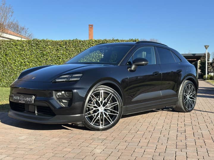 2024 Porsche Macan S*Matrix*Pano*4x4*acc