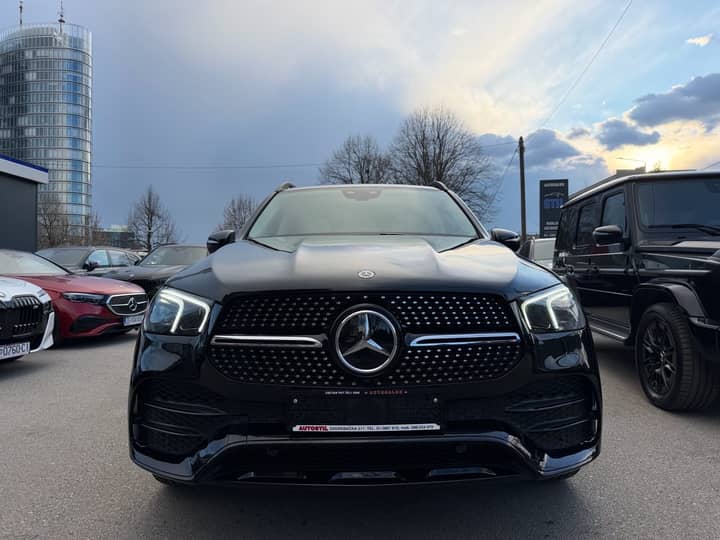 Mercedes-Benz GLE 350de AMG Nighpaket - eksterijer 1