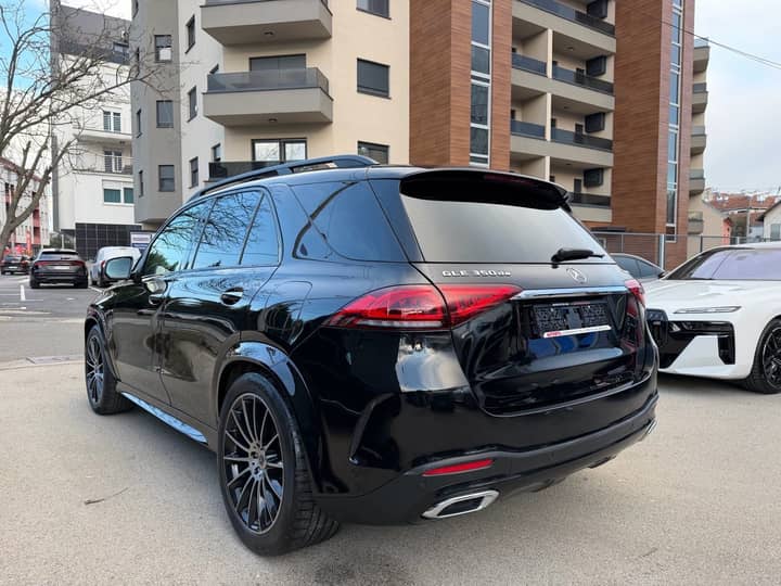 Mercedes-Benz GLE 350de AMG Nighpaket - eksterijer 4