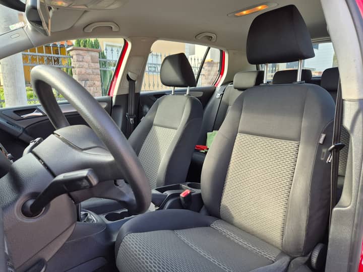 2010 VW Golf - interijer 2