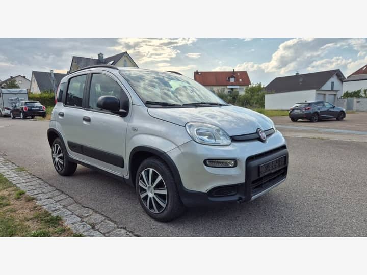 Slika prikazuje vanjštinu vozila (eksterijer).