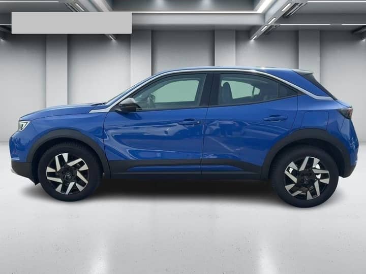 Slika prikazuje vanjštinu vozila (profil automobila).