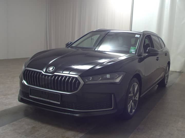 Škoda Superb Combi 2.0 TDI 4x4 Selection automatik • ACC • AHK