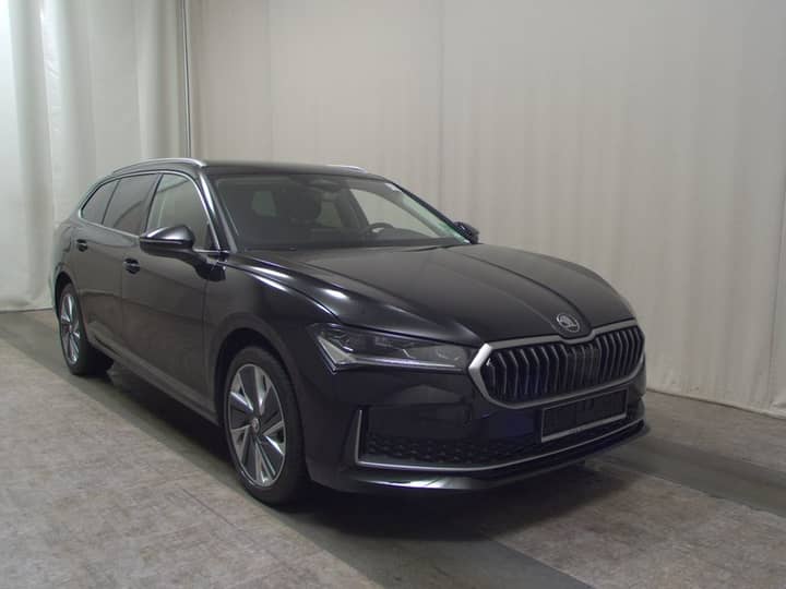 Škoda Superb Combi 2.0 TDI 4x4 Selection automatik • ACC • AHK