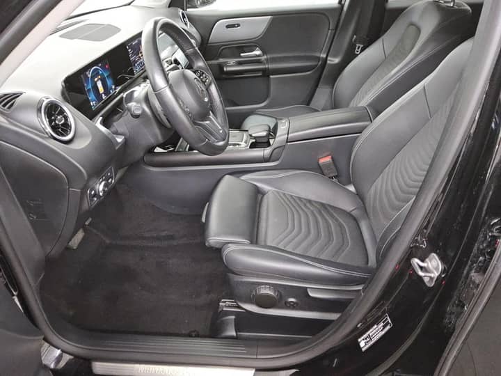 Mercedes-Benz GLB 200 d automatik Style • LED • AHK