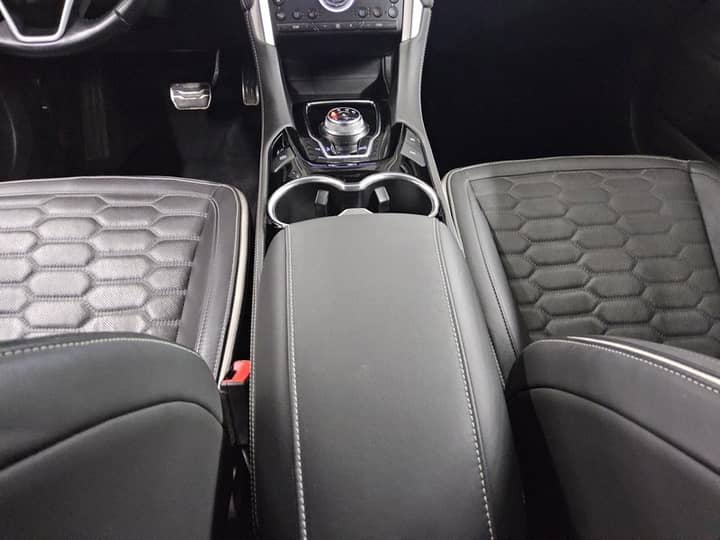 Ford Mondeo 2.0 EcoBlue automatik • LED • koža