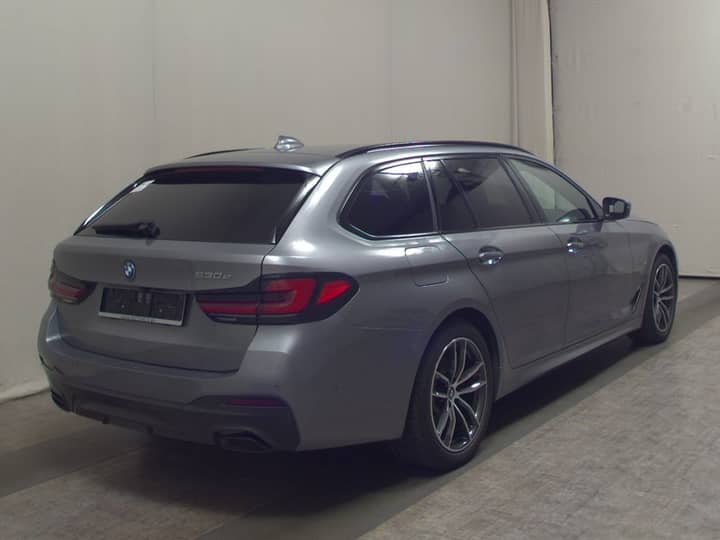 BMW 530e Touring M Sport automatik • ACC • električna peta vrata