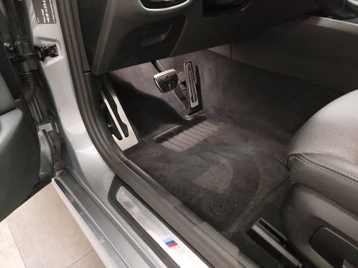 BMW 530e Touring M Sport automatik • ACC • električna peta vrata