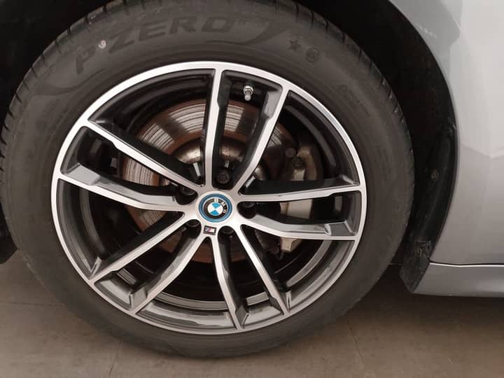 BMW 530e Touring M Sport automatik • ACC • električna peta vrata