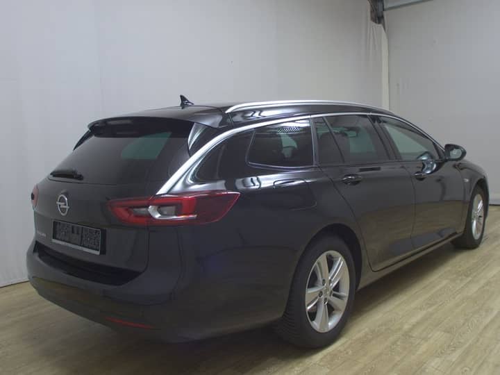 Opel Insignia ST 1.5 D Business Edition automatik • AHK • Full LED