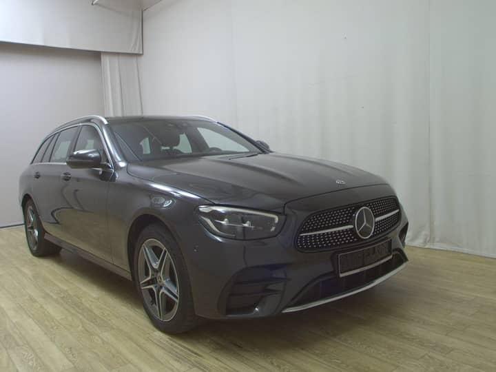 Mercedes-Benz E 300 de 4MATIC karavan AMG Line automatik • 360° kamera