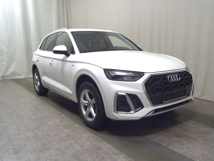 Audi Q5 50 TFSI e quattro automatik S line • AHK • Full LED