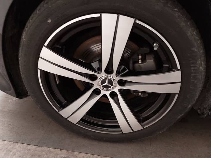 Mercedes-Benz C 200 d Avantgarde automatik • ACC • Full LED