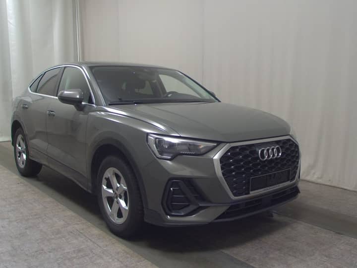 Slika prikazuje vanjsku karoseriju automobila.