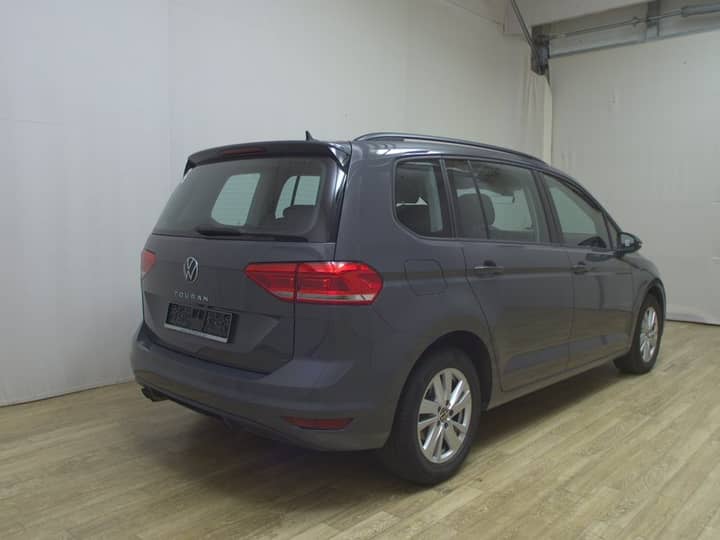 Volkswagen Touran 2.0 TDI Comfortline automatik • ACC • Full LED
