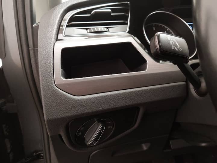 Volkswagen Touran 2.0 TDI Comfortline automatik • ACC • Full LED