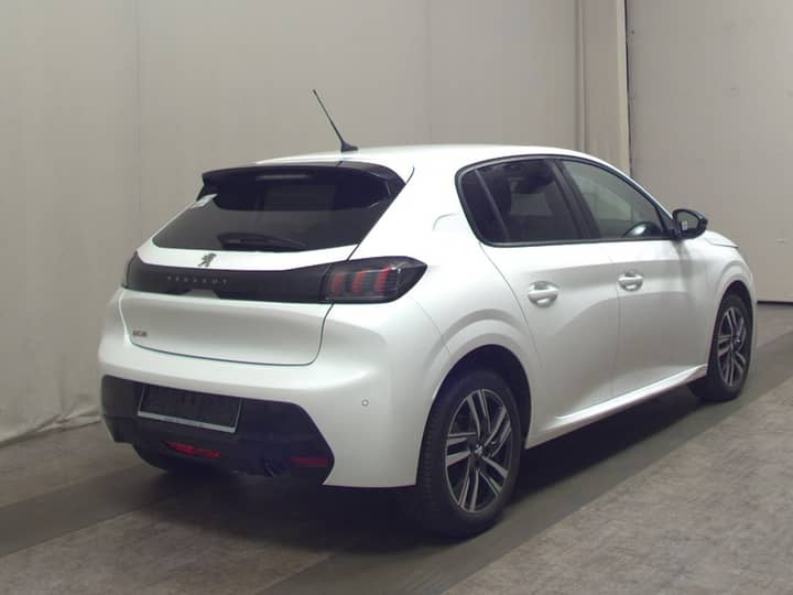 Peugeot 208 1.2 PureTech Allure • Full LED • digitalni instrumenti