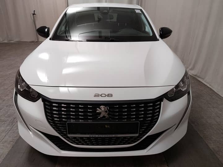 Peugeot 208 1.2 PureTech Allure • Full LED • digitalni instrumenti