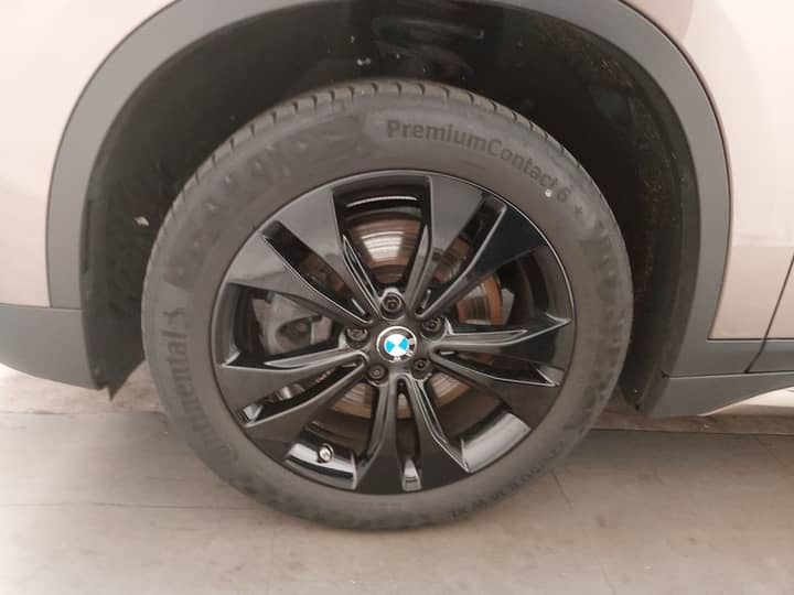 BMW X1 sDrive20i Sport-Line automatik • AHK • Full LED