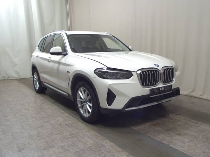 BMW X3 xDrive30e automatik • HUD • ACC