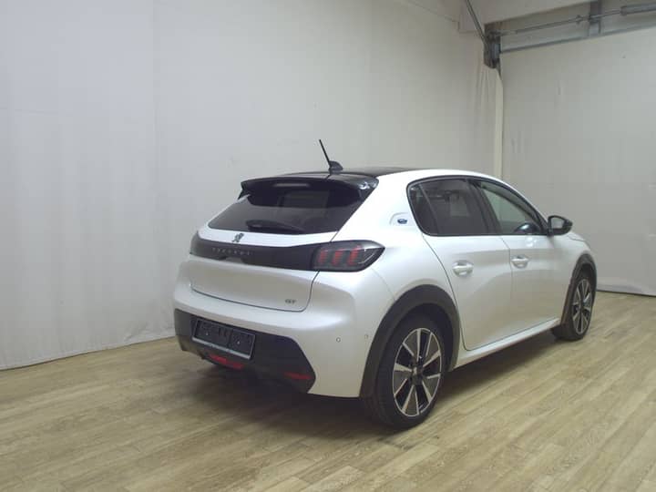 Peugeot 208 GT-Line • panorama • ACC