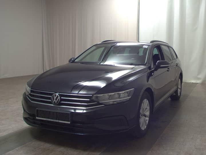 Volkswagen Passat 2.0 TDI automatik • ACC • Full LED
