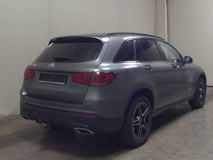 Mercedes-Benz GLC 300 de 4MATIC AMG Line automatik • ACC • digitalni instrumenti