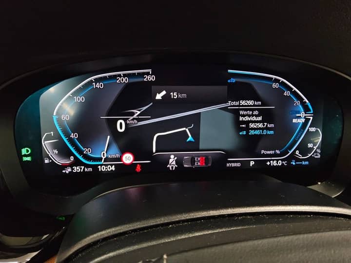BMW 530e automatik • ACC • koža