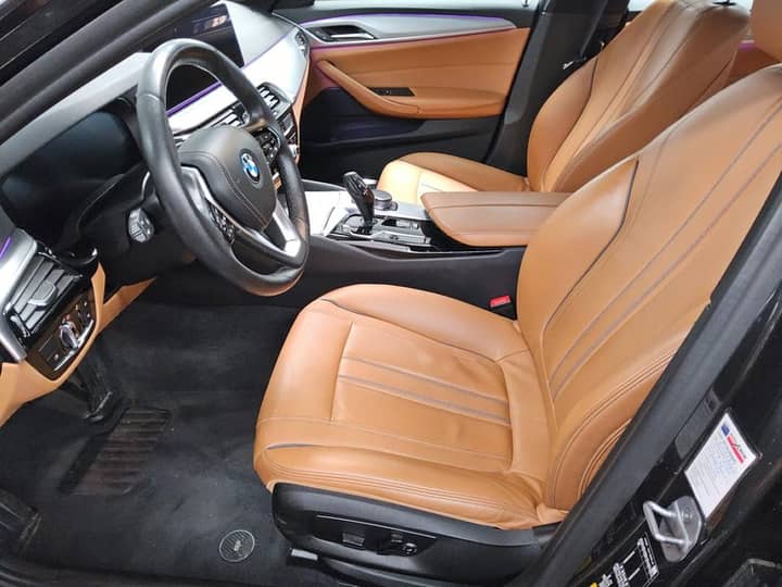 BMW 530e automatik • ACC • koža