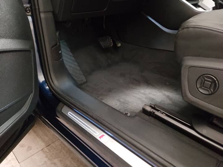 Audi Q3 40 TDI automatik S line • 4x4 • AHK