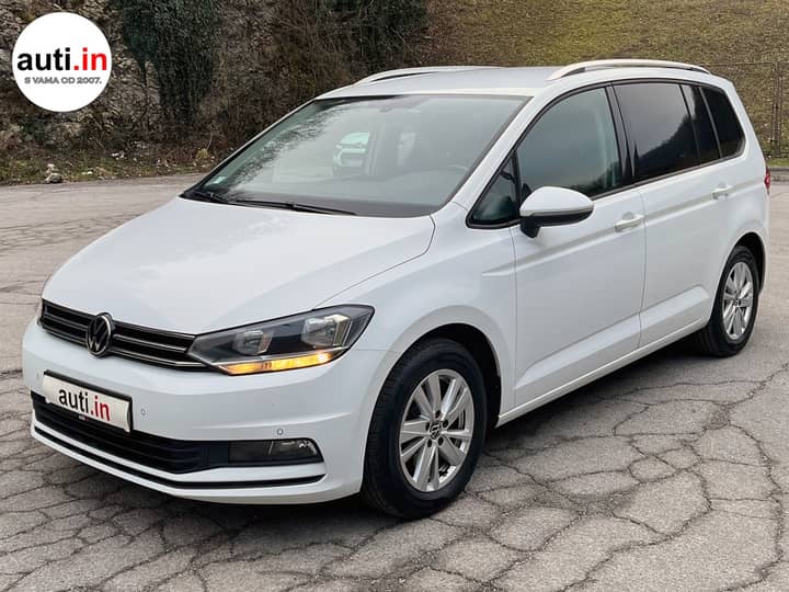 Slika prikazuje vanjštinu vozila (eksterijer).