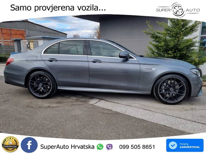 Slika prikazuje vanjštinu vozila (eksterijer).