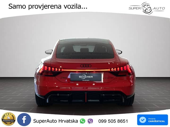 Audi e-tron GT RS quattro 843 KS, PANO+ACC+HEAD+GR SJED+KEY+VIRT+LANE