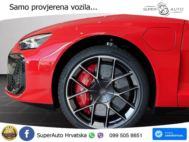 Audi e-tron GT RS quattro 843 KS, PANO+ACC+HEAD+GR SJED+KEY+VIRT+LANE