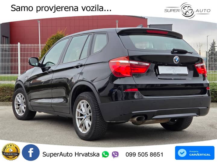 Slika prikazuje vanjski dio vozila (eksterijer).