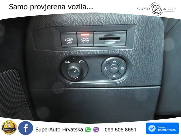 DS3 1.5 BlueHDi Aut. Etoile 131 KS, LED+360+GR SJED+VIRT