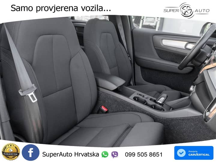 Volvo XC40 1.5 T2 Aut. R Design Recharge 129 KS, ZRAČ+PANO+KAM+GR SJED+KEY+VIRT