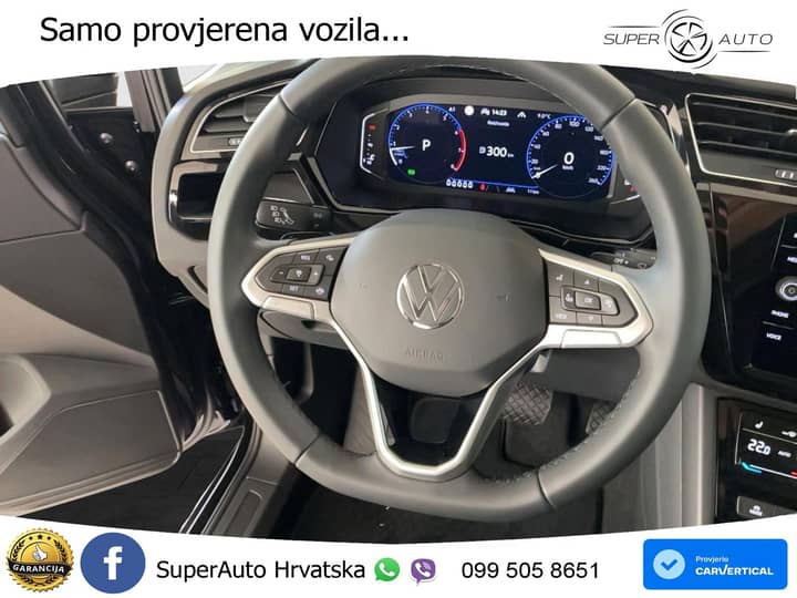VW Touran 1.5 TSI DSG Highline 150 KS, 7-SJED+LED+ACC+GR SJED+KAM+PARK