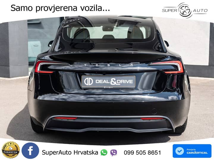 Tesla Model 3 Highland Premium 283 KS, PANO+360+ACC+GR SJED+VIRT+LANE